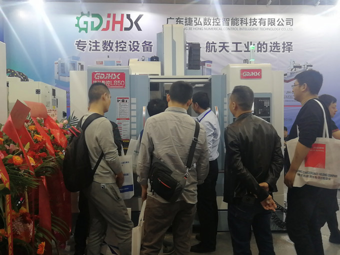 �ݺ����س���������DMP��������ҵ�������ֳ�ʢ����