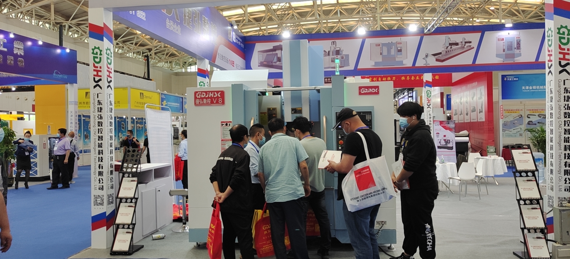 �ݺ����س������������ҵ�������ֳ�ʢ����